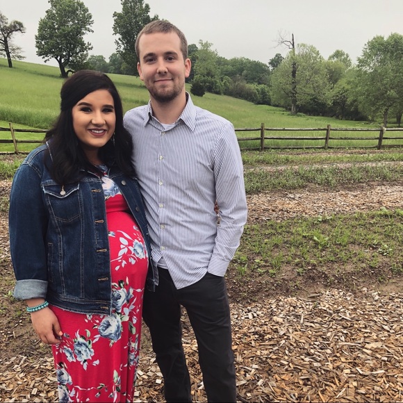 Meet your Posher, Aria - Picture 1 of 1